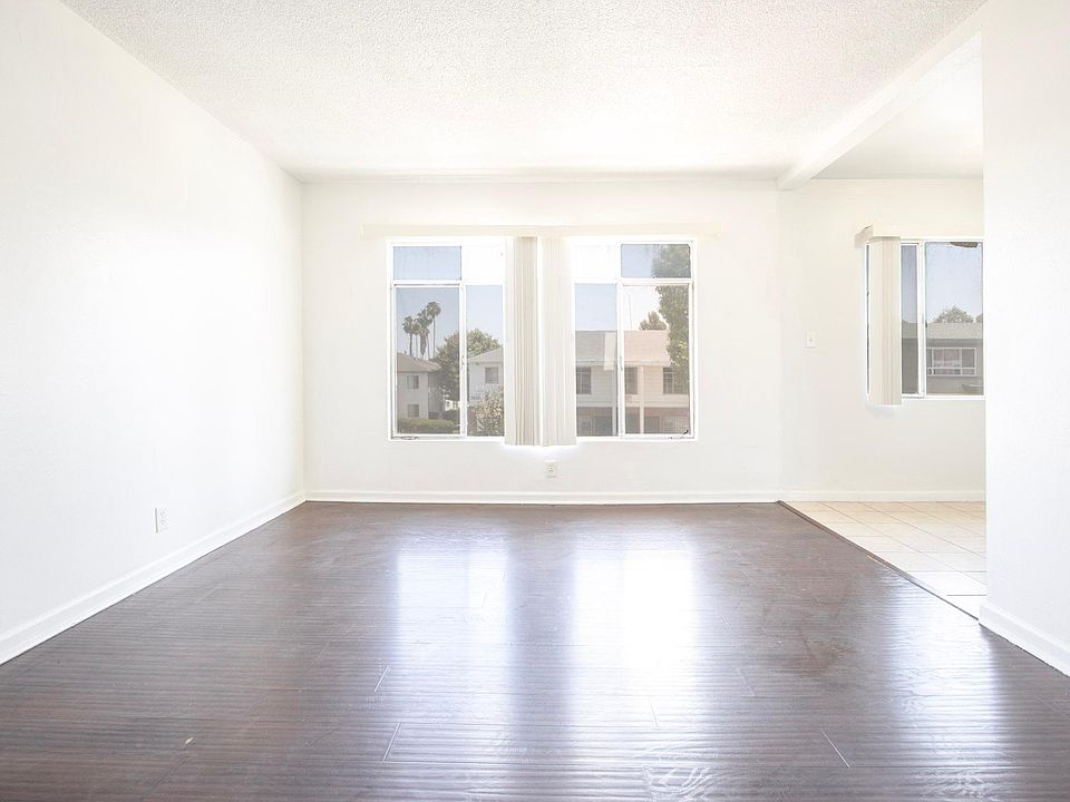1st image of 3881 Potomac Ave