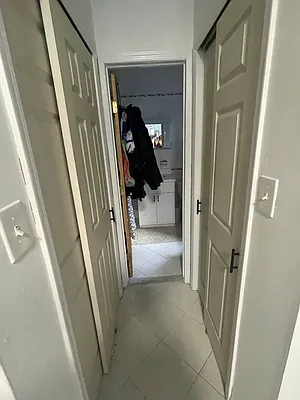 Rented by Eric Goodman Realty Corp | media 13