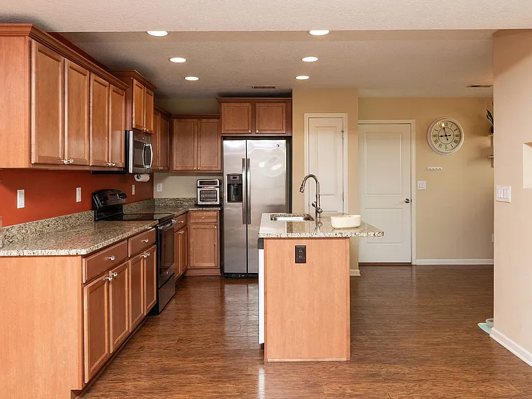 9155 Coneflower Dr #107 — Photo 5