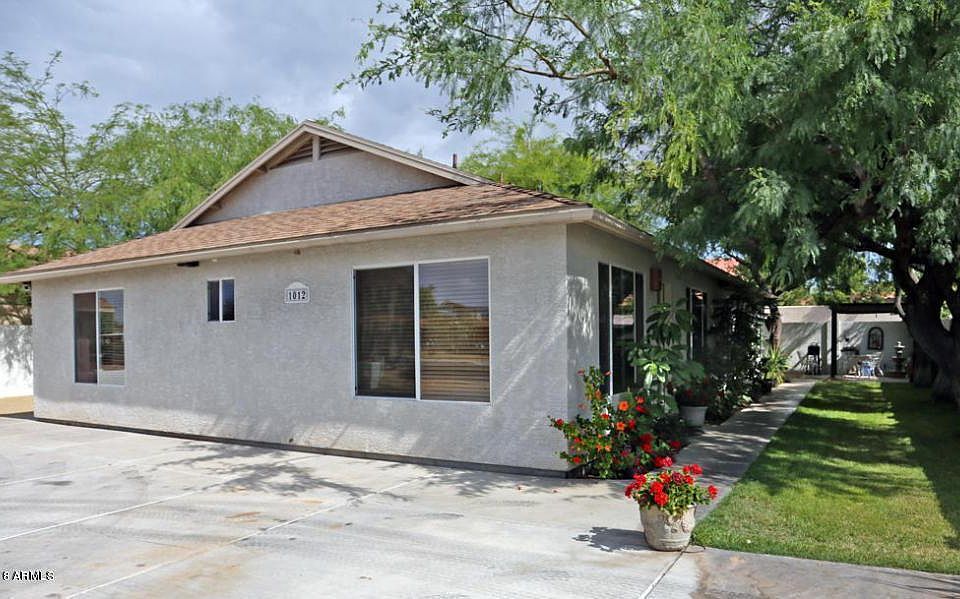 1st image of 1012 E Weber Dr #101