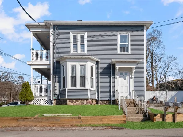 8 Oak St, North Attleboro, MA 02760