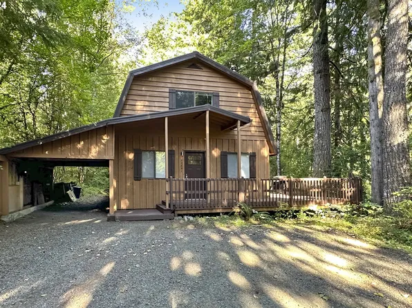 72691 E Village Loop Rd, Rhododendron, OR 97049