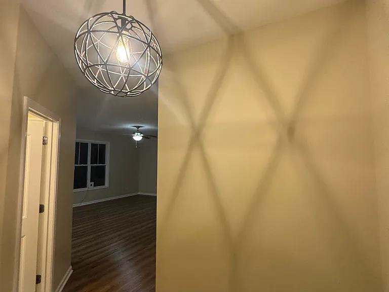 146 Cornel Ln — Photo 24