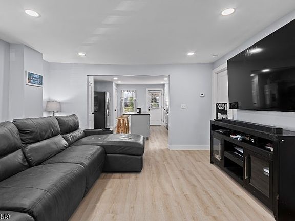 2nd image of 22 Decatur Rd #22