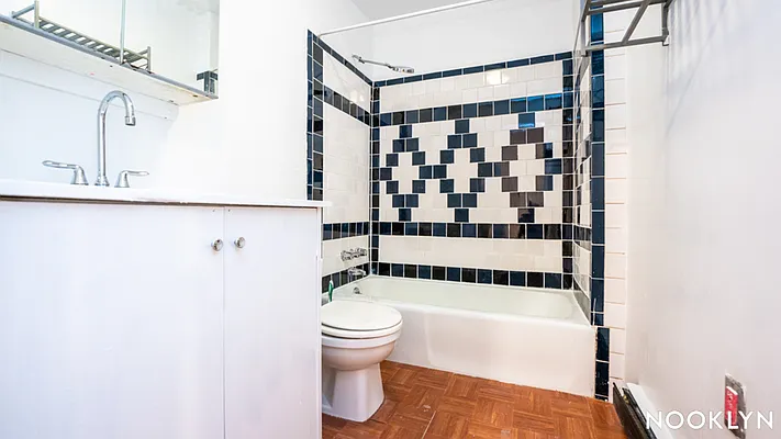 Rented by Nooklyn NYC LLC | media 13