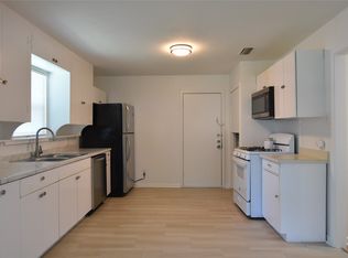 1202 Sunnyside Ave, Cockrell Hill, TX 75211