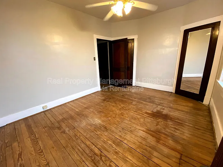 318 Kaercher St — Photo 10