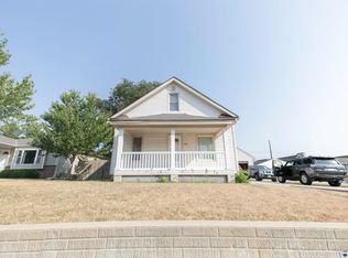 724 W A St, Lincoln, NE 68522