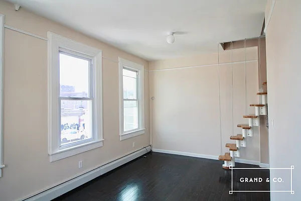 Rented by Grand & Co. | media 11