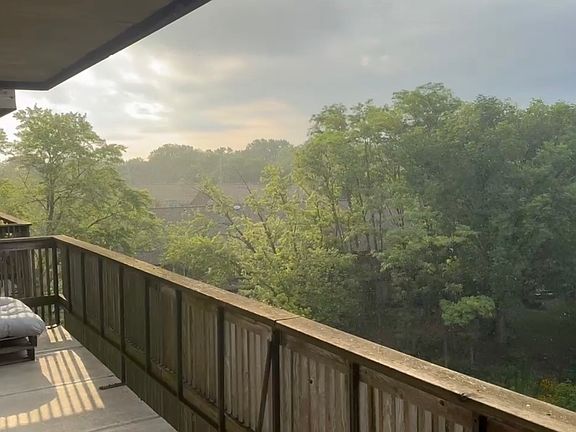 3rd image of 500 Redondo Dr APT 507