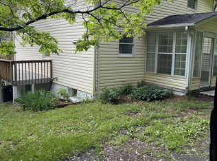 53 Robin Ln, Front Royal, VA 22630