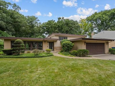 2708 Summit Ave, Highland Park, IL, 60035