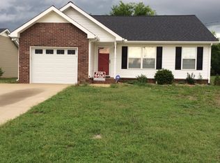 2721 Cayuga Dr, Murfreesboro, TN 37130