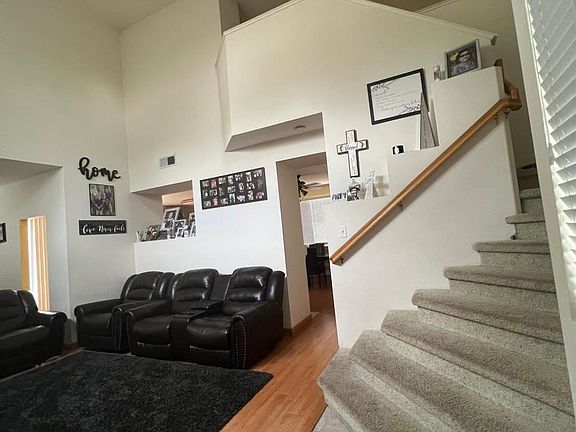 5th image of 8947 Rocky Creek Ct