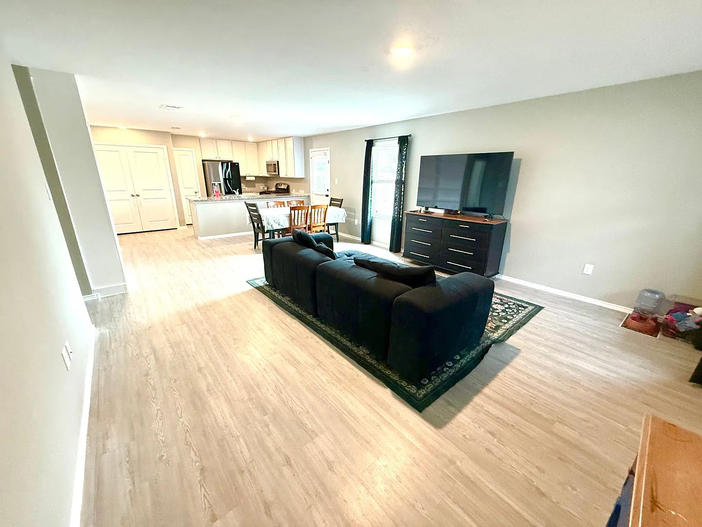 **Move-In Special** Beautiful 3-Bedroom Corner-Lot Home With Community Pool & 2-Car Garage! — Photo 3