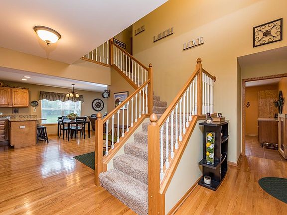 2nd image of 334 Old Darby Ln