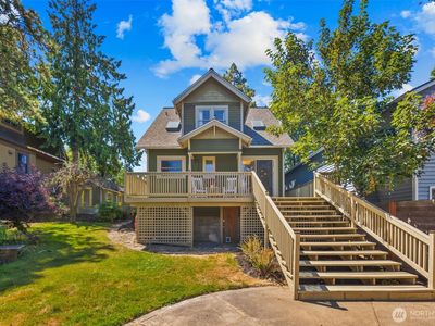 6104 Latona Avenue NE, Seattle, WA, 98115