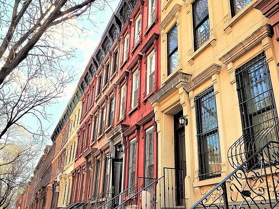 3rd image of 258 W 132nd St #2