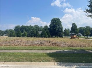 Hideout Ct, Ashtabula, OH 44004