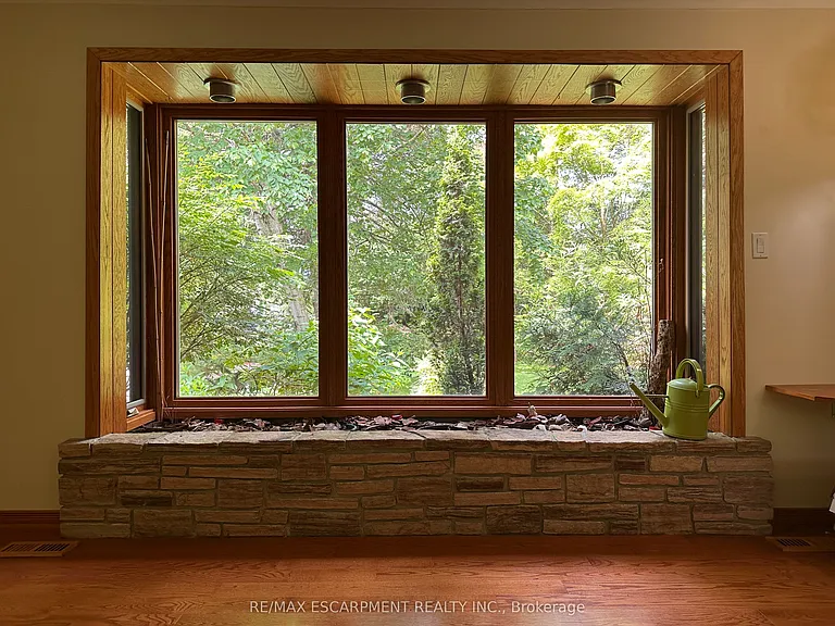 467 Kitty Murray Ln — Photo 7