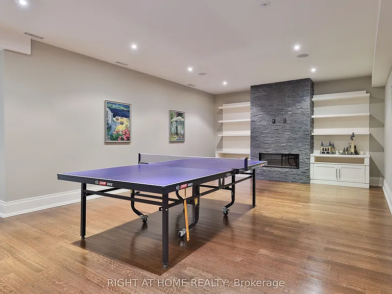 154 Munro Blvd — Photo 39