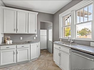 922 Randall Ave, Cheyenne, WY 82001