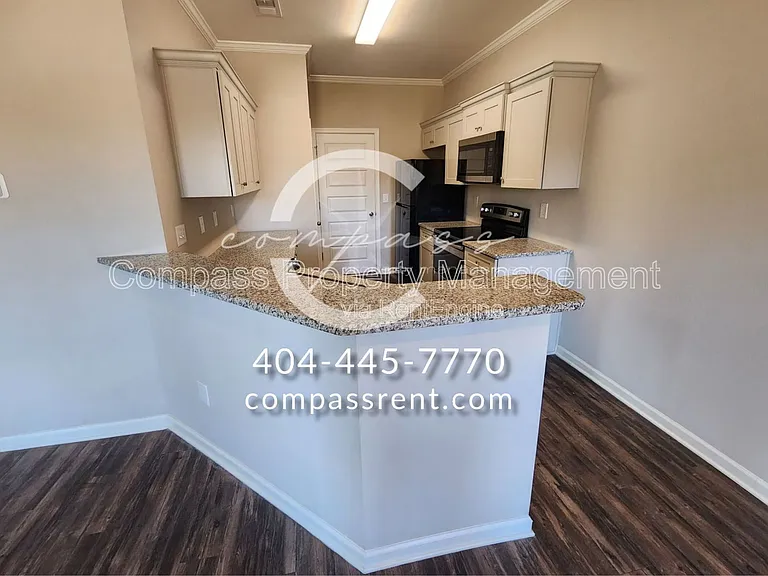 105 Squarewood Ln — Photo 9
