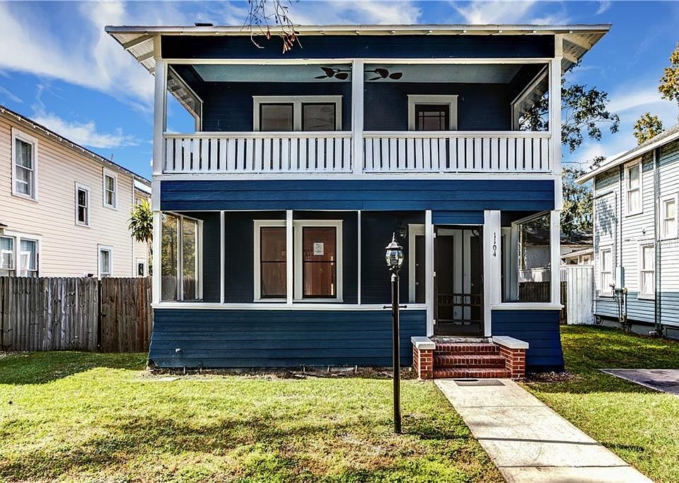 1st image of 1104 S Myrtle Ave #B
