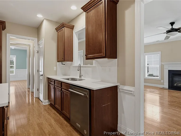 138 Valley Pines Cir — Photo 10