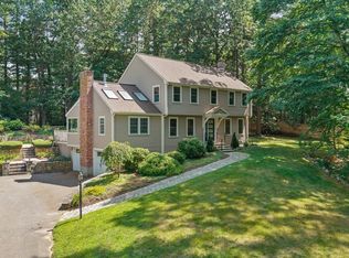 6 Phillips Rd, Sudbury, MA 01776