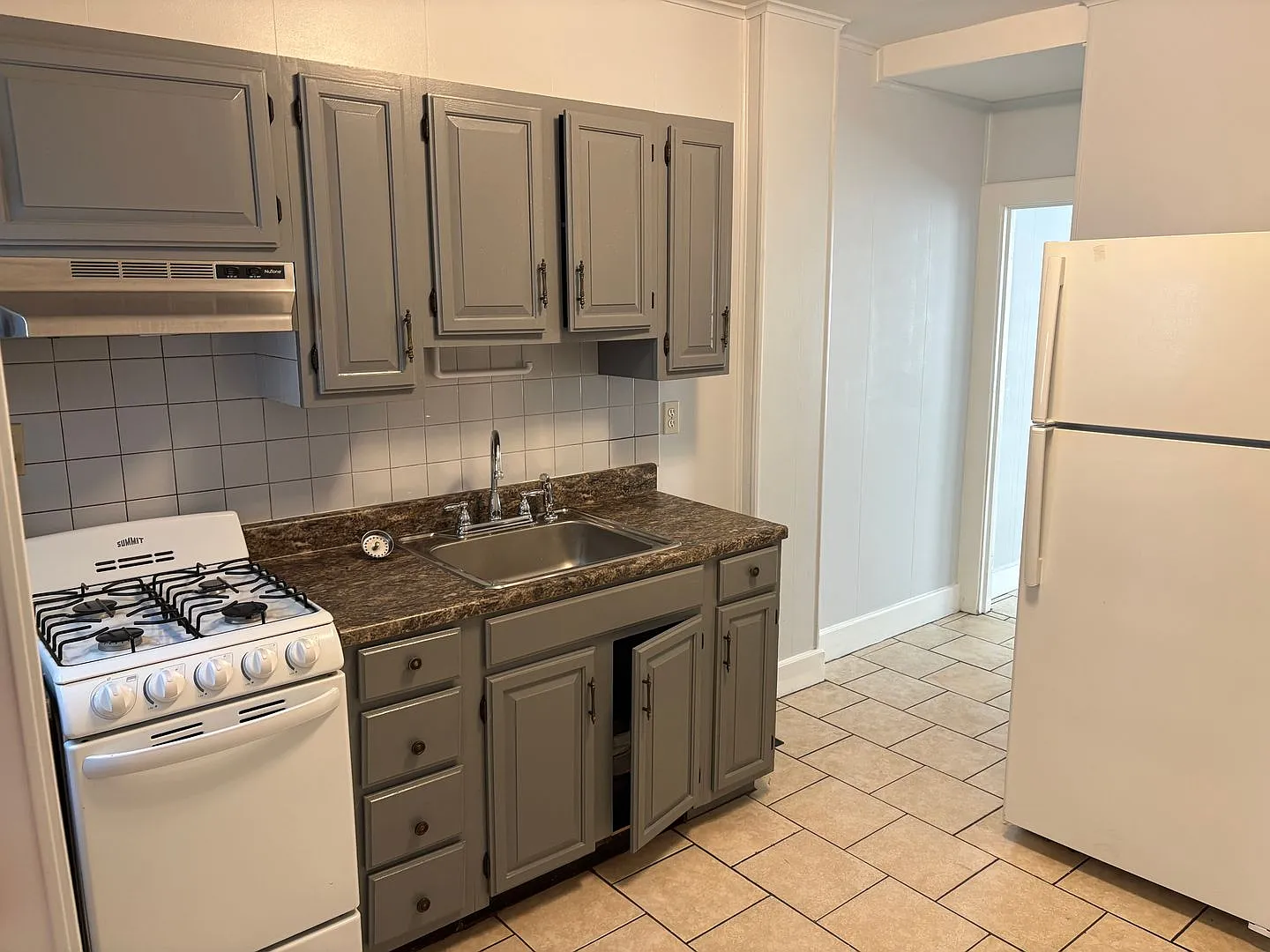 2 Bed - West Chester Borough — Photo 4