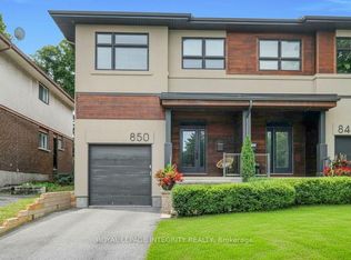 850 Tavistock Rd, Ottawa, ON K2B5N6