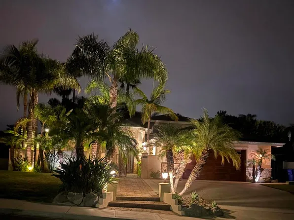6532 Corintia St, Carlsbad, CA 92009