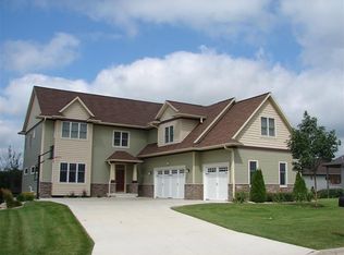 2159 Frawley Dr, Sun Prairie, WI 53590