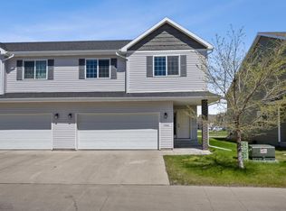 1236 S Beach Way, West Fargo, ND