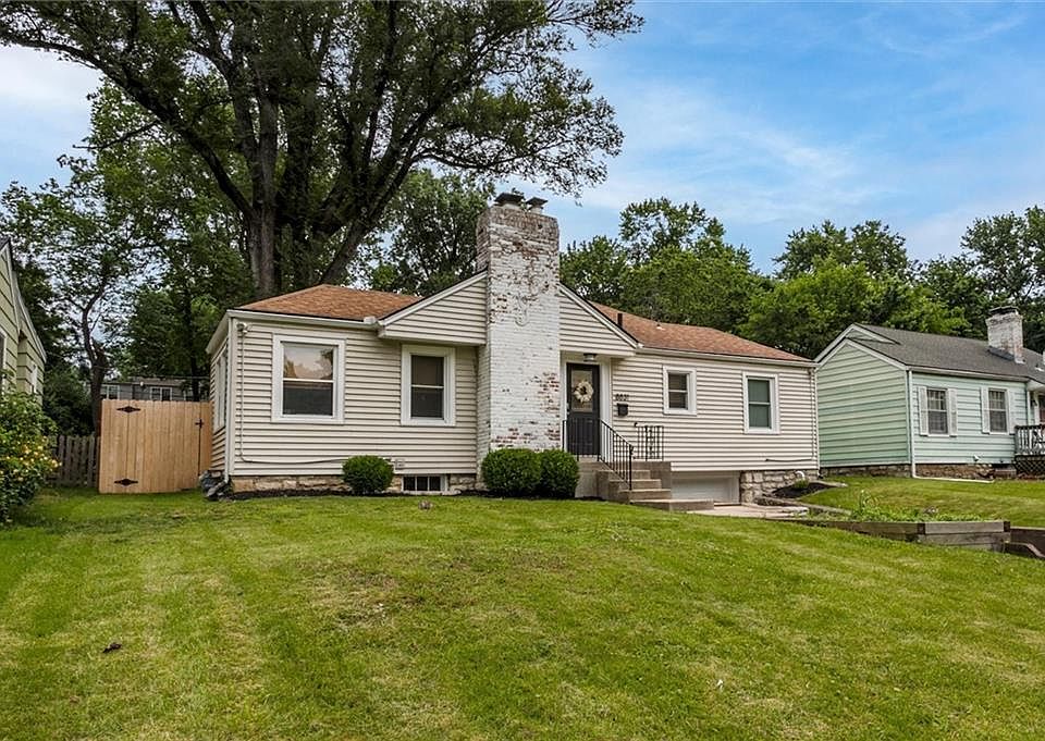 1st image of 8831 Maiden Ln