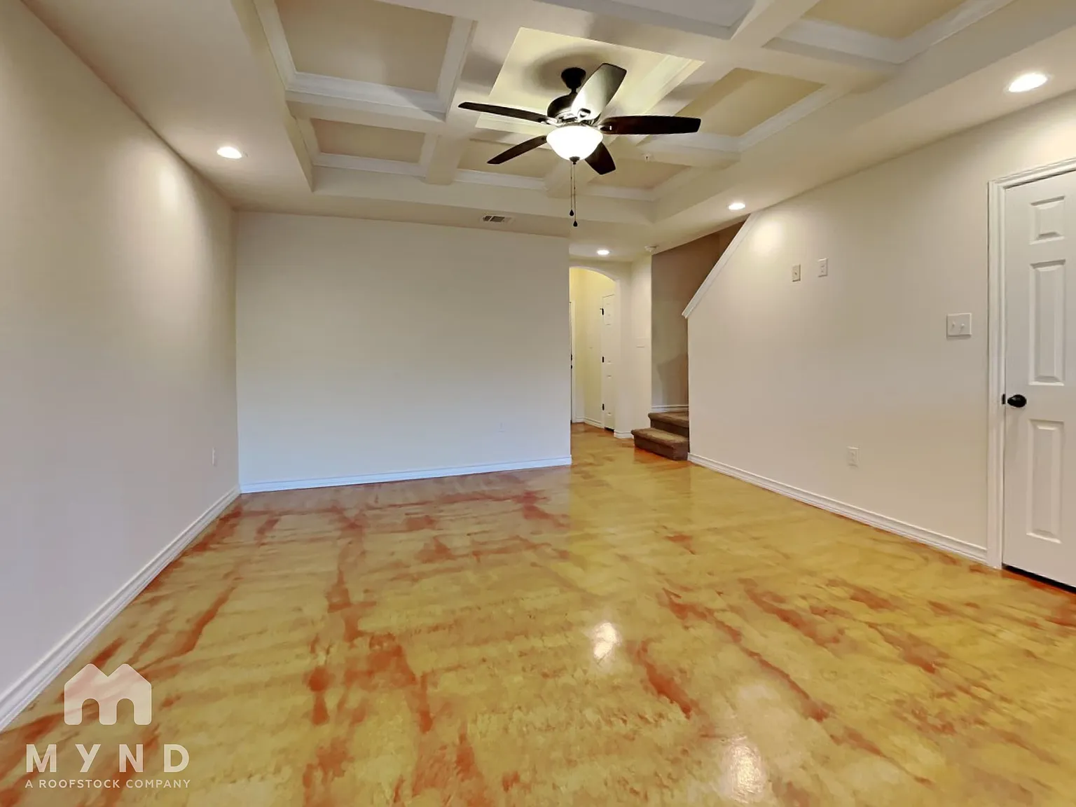 3 bed, 2.5 bath, 1225 sqft, $1,365 — Photo 3
