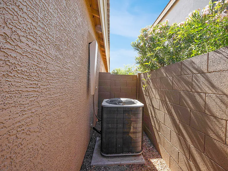 40301 N Fazio St — Photo 25