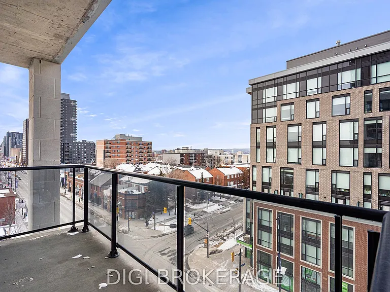 560 Rideau St #704 — Photo 19