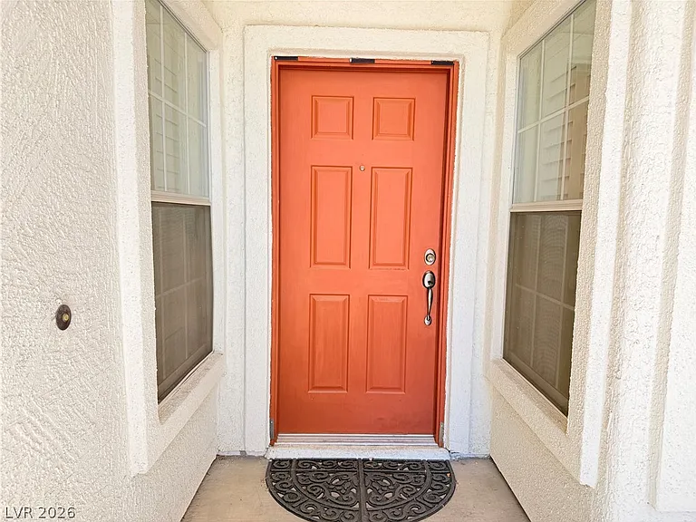 230 Misty Garden St — Photo 2