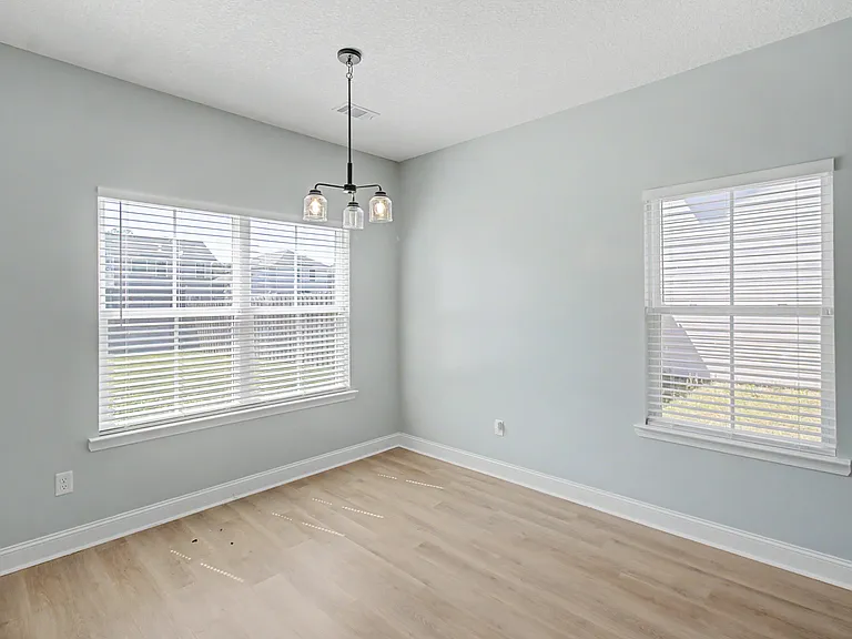 1016 Grayson Ave — Photo 6