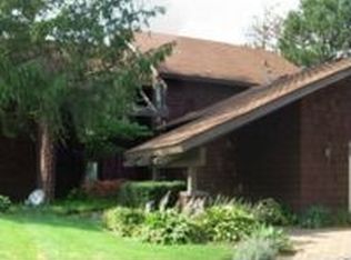 1040 Arbroak Way, Lake Orion, MI