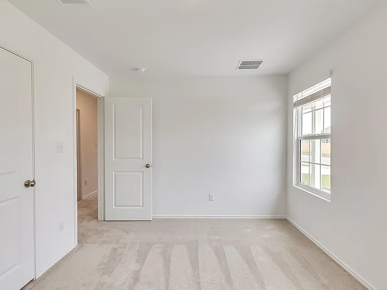 1105 Catfish Ln — Photo 23
