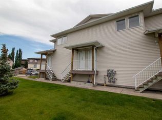 604 S 19th St SE #103, High River, AB T1V 1V3