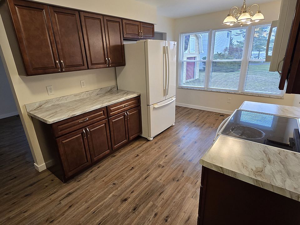 1st image of 7611 Timbercreek Ct APT 3
