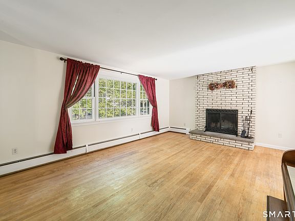 3rd image of 91 Booth Hill Road