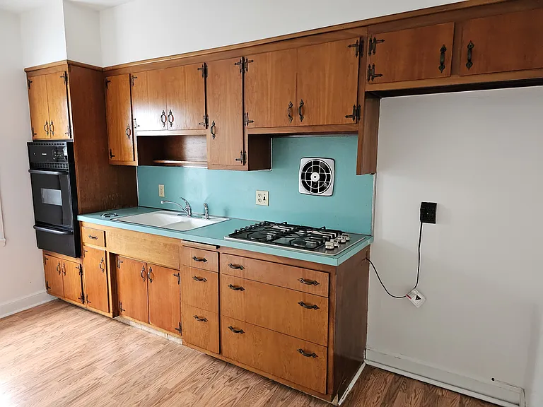 795 Kearny Ave #2 — Photo 2