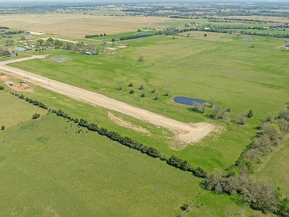 5th image of 306 Private Rd
