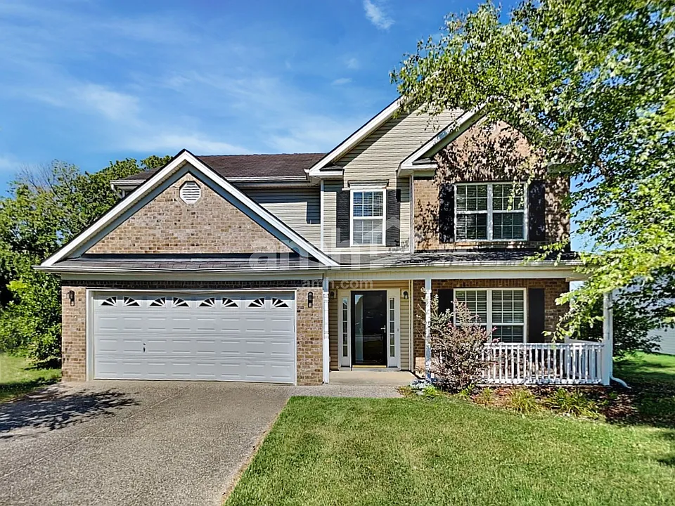 1042 Vanguard Dr