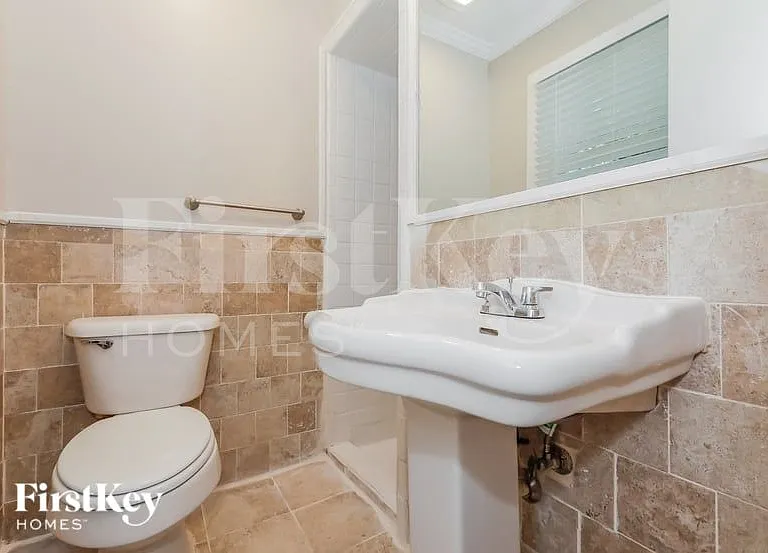 120 Keowee Cir — Photo 13